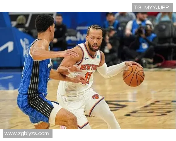 雄鹿与活塞激战12月18日NBA赛场精彩对决值得期待